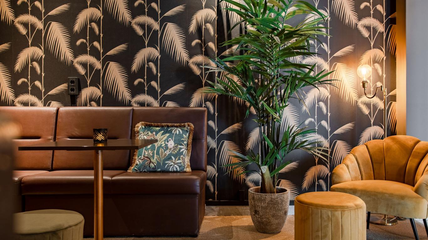 Palm Tree hotel